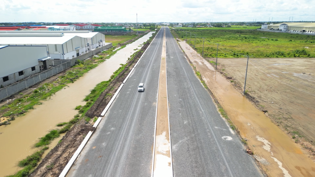 Tuyến đường DT.823D sắp hoàn thiện, cú “hích” cho bất động sản cửa ngõ Tây Bắc TP.HCM